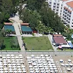 Larissa Club
